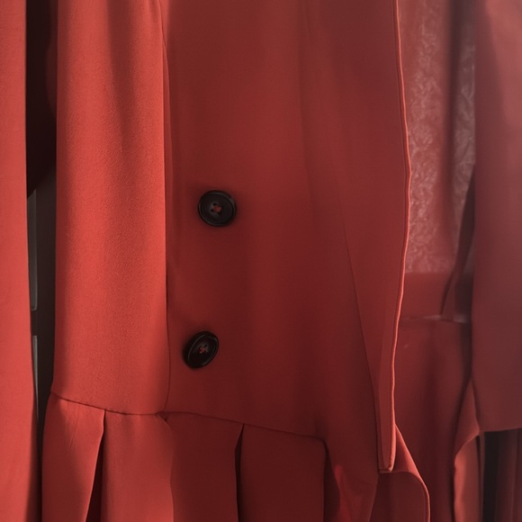 Strut & bolt dress - Picture 4 of 5